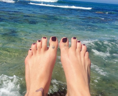 sunni footplay only fans photos