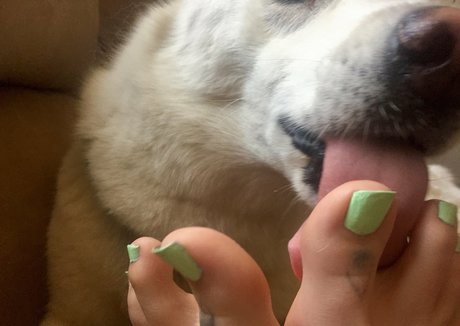 sunni footplay nude onlyfans leaks