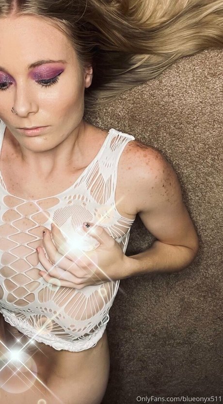 blueonyx511 only fans nudes