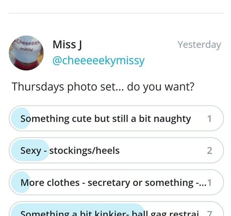 littlemisslouj onlyfans leaked nudes