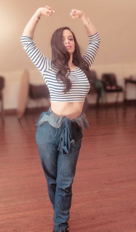 Tina Barrett onlyfans pics