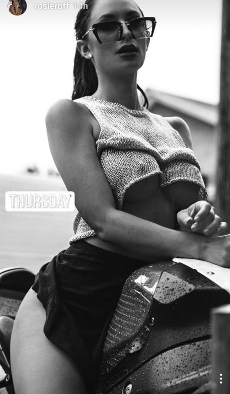 Rosie Roff onlyfans leaked pics