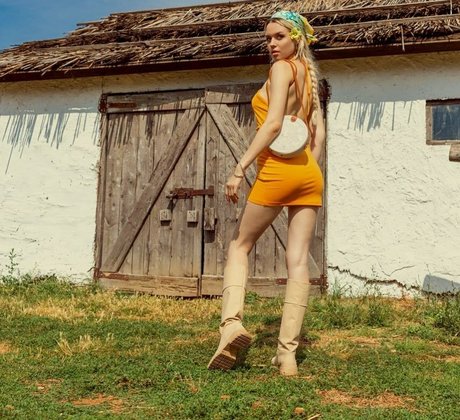 corni__ onlyfans uncensored