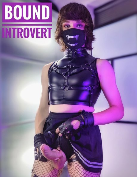 BoundIntrovert onlyfans model