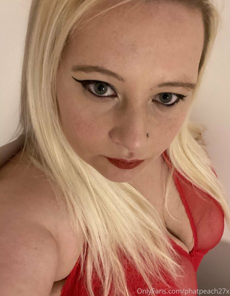 phatpeach27x ass onlyfans