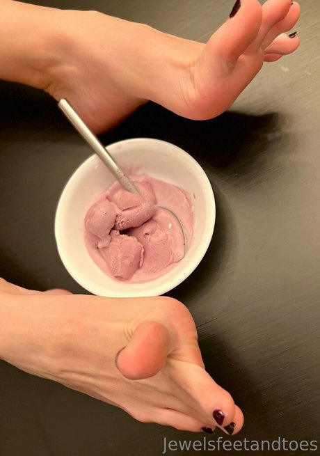 jewelsfeetandtoes xxx onlyfans