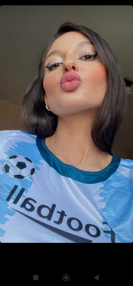 Larisa Mira Model is on onlyfans