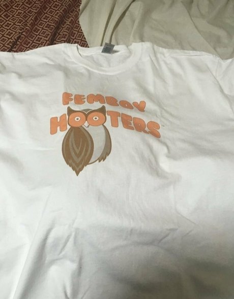 hakuru 15 onlyfans explicit content