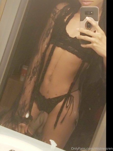 mistressren onlyfans nudes