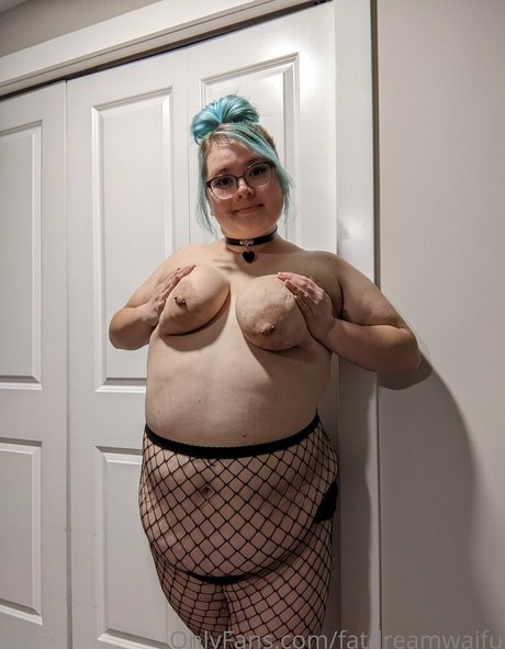 fatdreamwaifu onlyfans strip
