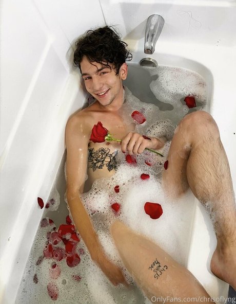 chrisoflyng onlyfans leaks nude