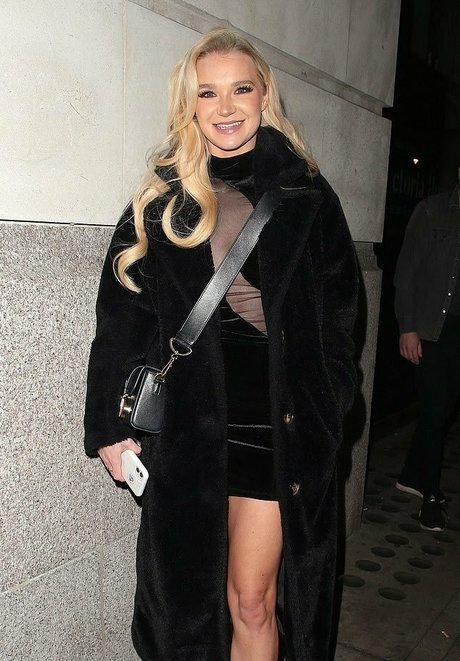 Abbie Quinnen onlyfans naked leak