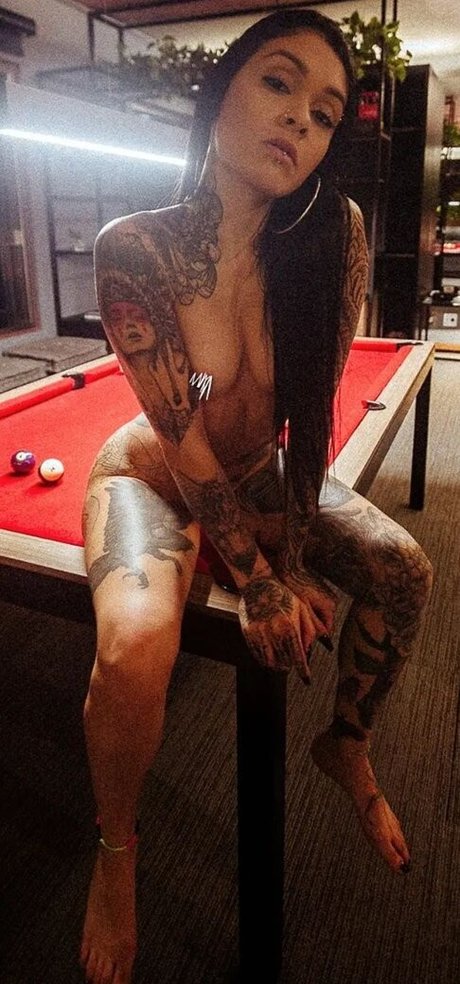 Thayna Crispim onlyfans sexy