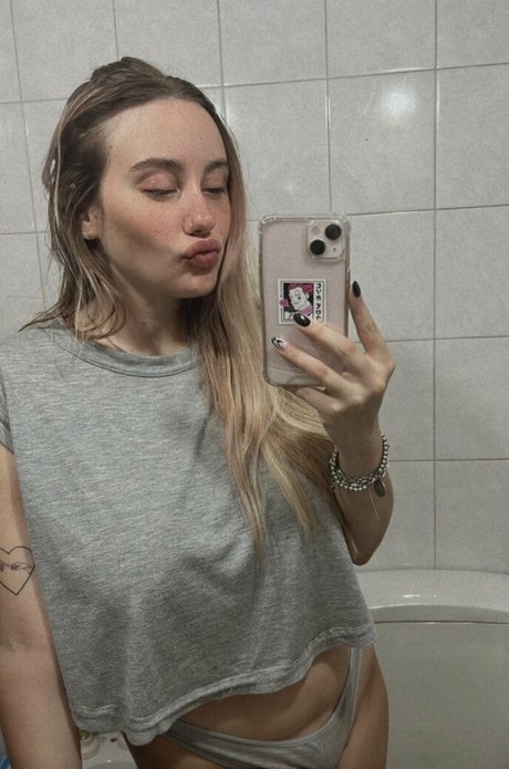 Princess Kenobi xxx only fans