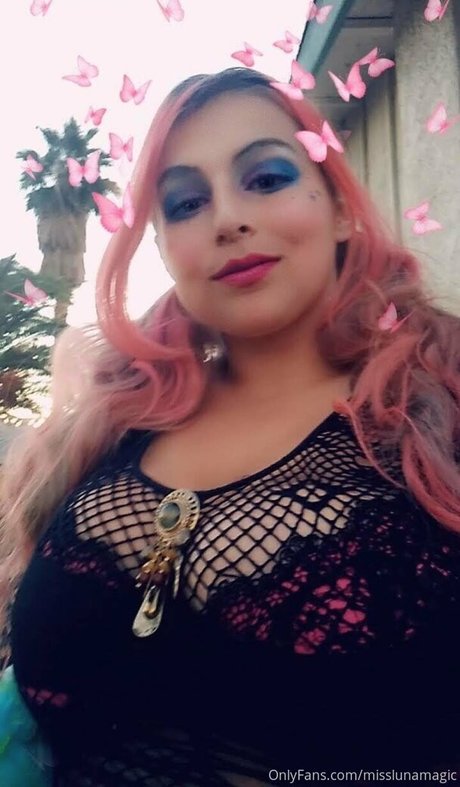 misslunamagic nude onlyfans