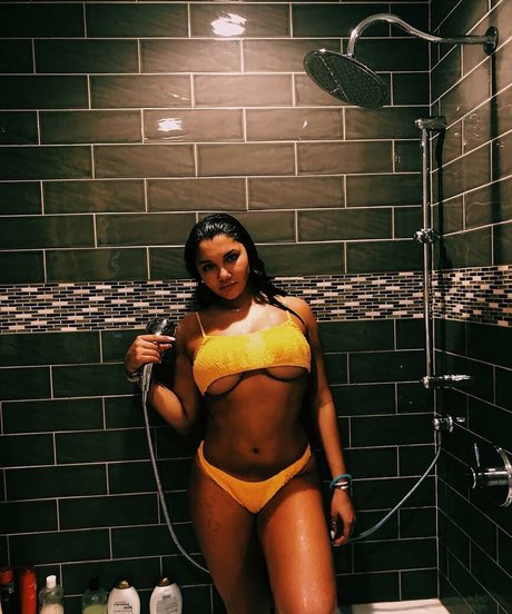 Hannah M desnuda onlyfans