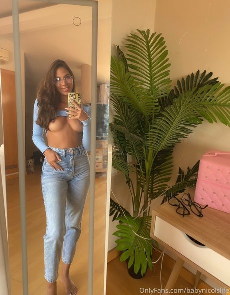 babynicolslife only fans nude leaks