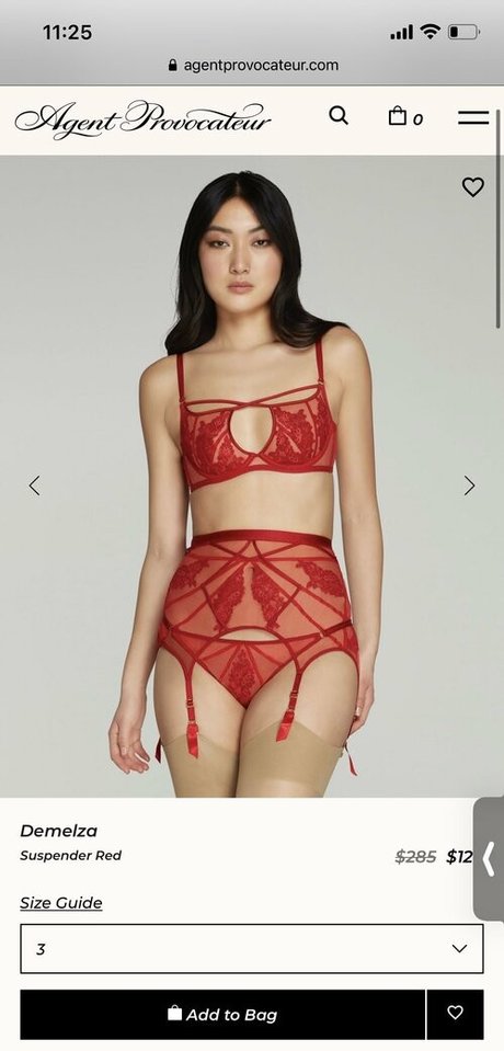 monawalesxxx onlyfans model photo