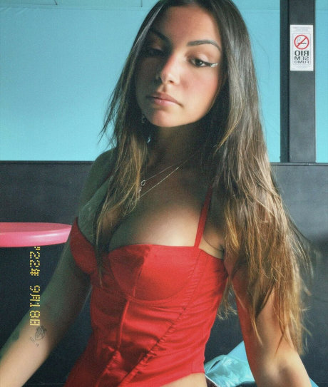 Gabimfmoura nudes onlyfans leaked