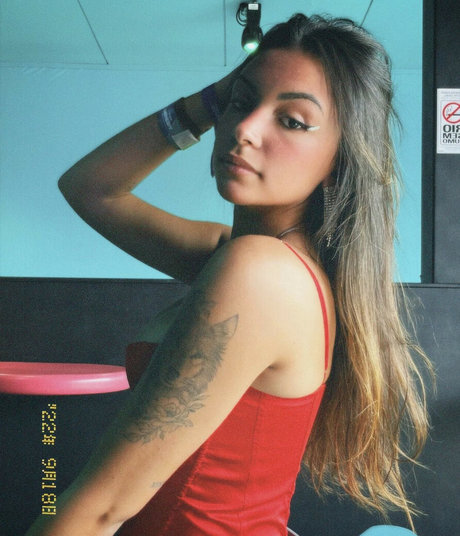 Gabimfmoura onlyfans model photo