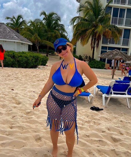 Harley Steins naked on onlyfans