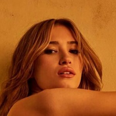 Carolina Cardoso onlyfans leak free