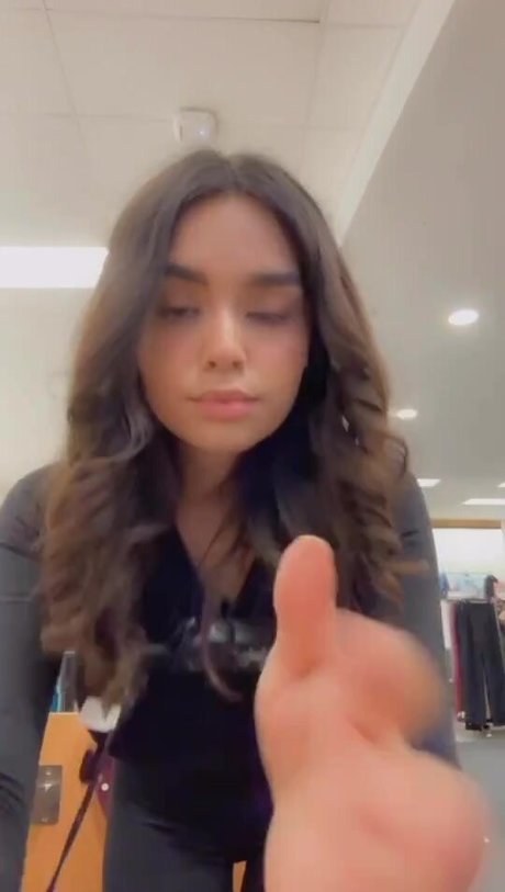 Erika Morfin only fans nude