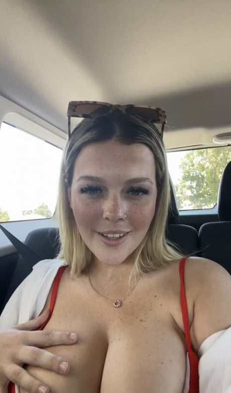 Chantelle A onlyfans leaks nude