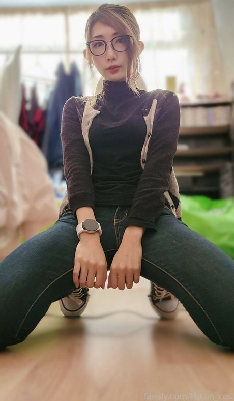 MikanCos nudes only fans