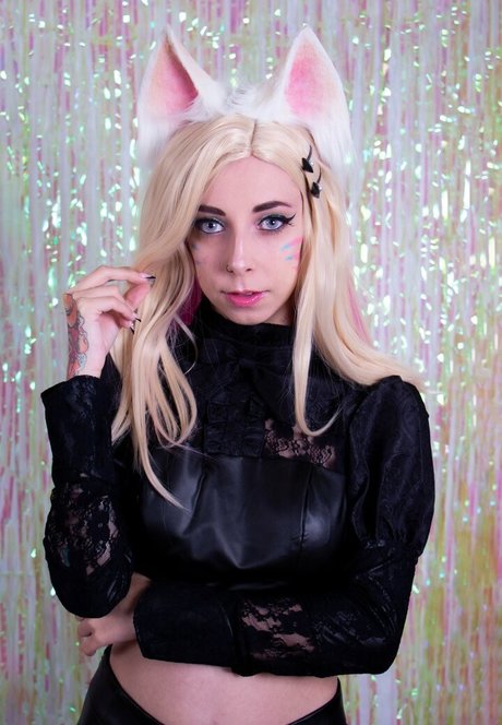 SerasCosplay naked onlyfans pics