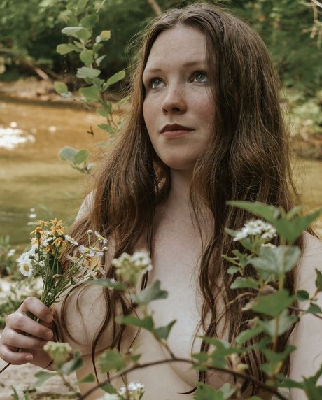 ariel honeyyy onlyfans naked leaked