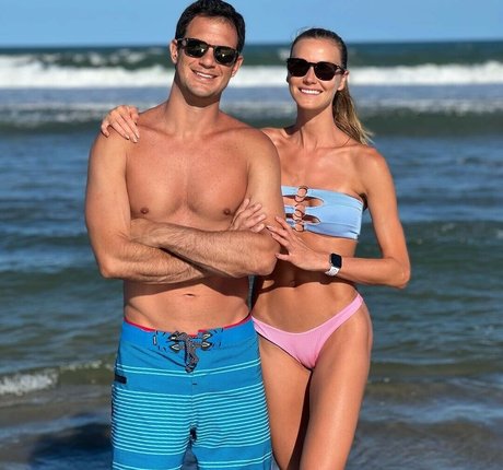 Renata Kuerten onlyfans leaked.