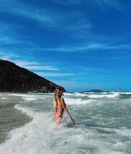 Talita Correa onlyfans leak new