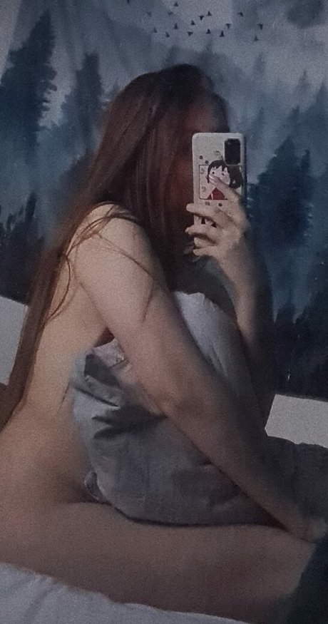 Tinyera new onlyfans