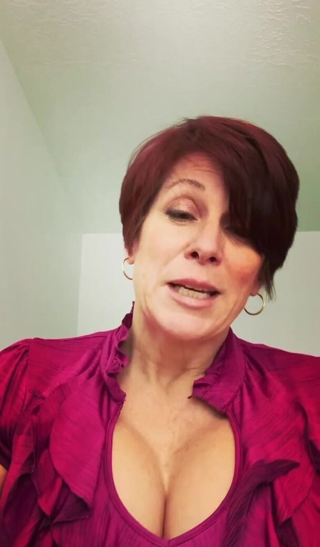 Luna Mons onlyfans nude pics