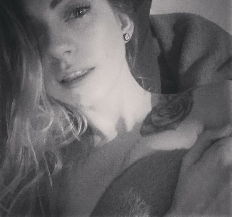 Sinead Bales nude on onlyfans