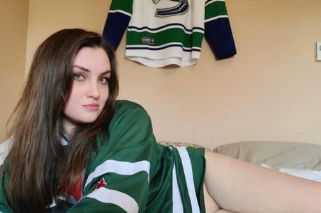 Lizazvk only fans naked