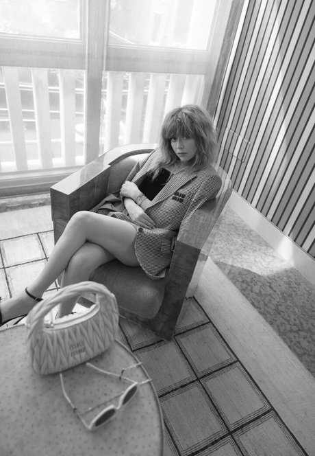 Natasha Lyonne onlyfans leaked tits