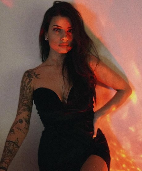 Ayliner tits onlyfans