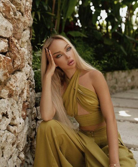 Yana fire naked onlyfans