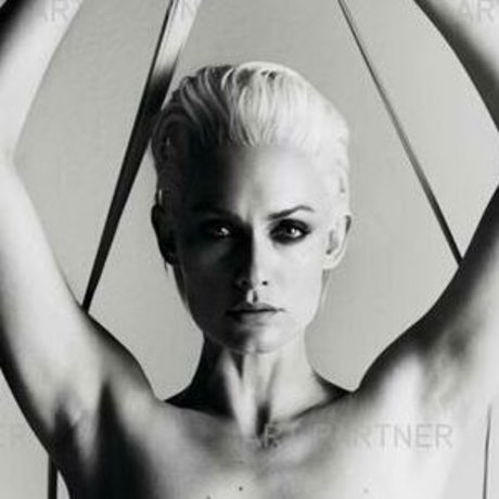 Amber Valletta naked leaked onlyfans