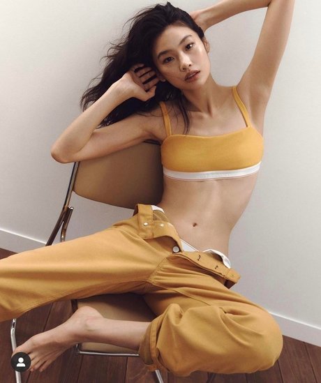 Jung Ho yeon onlyfans tits