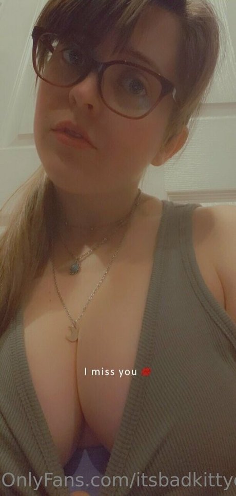 Itsbadkittyof desnuda onlyfans