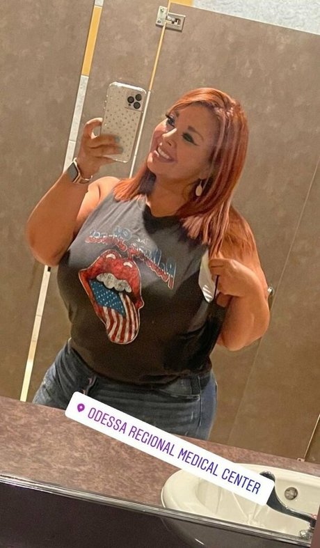 SueAnn leaked onlyfans