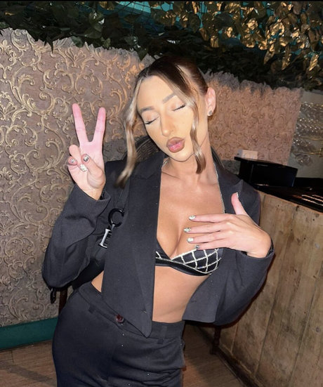 Briony W pics onlyfans