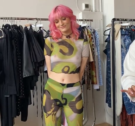 yourgirlgrae naked onlyfans pics