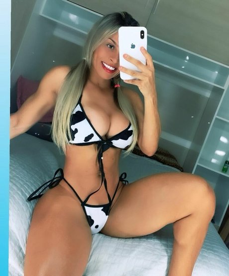 Ruth Teles topless onlyfans