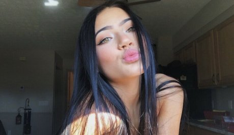 Kkamiccakes onlyfans porn leak