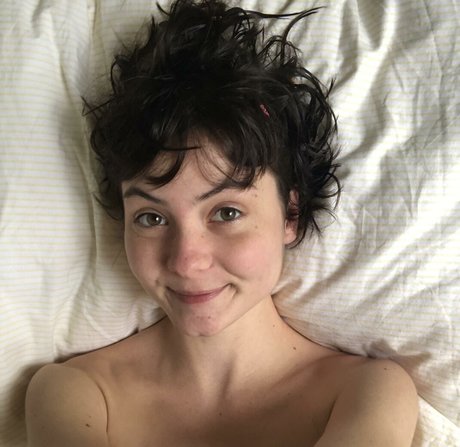 bloomhypercutepirate onlyfans porn