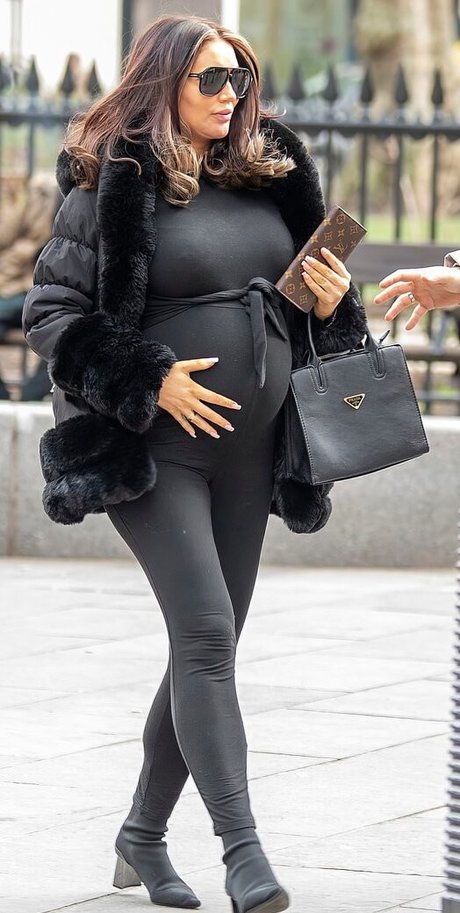 Amy Childs onlyfans striptease